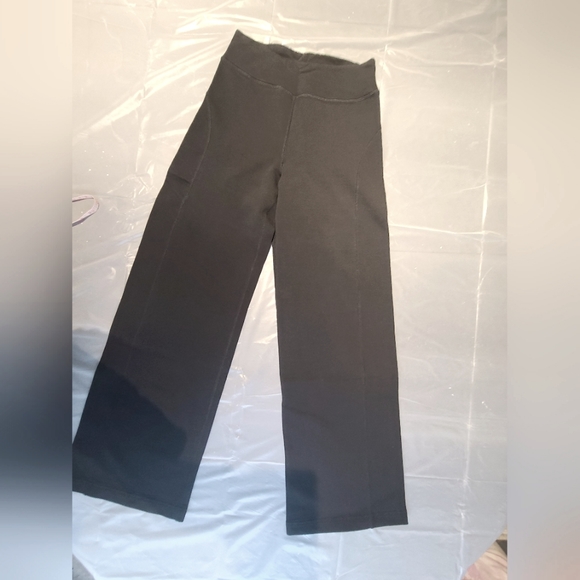XXS Titika Pants - Picture 2 of 4